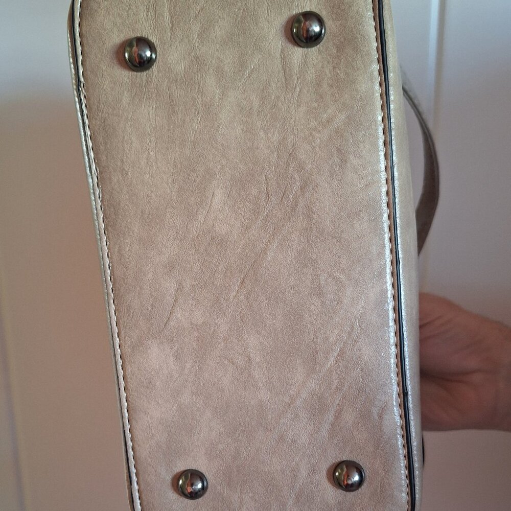 Vegan Leather Handbag - Picture 8 of 10